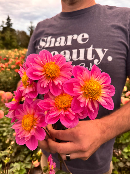 Bloomquist Arise Dahlia Tubers